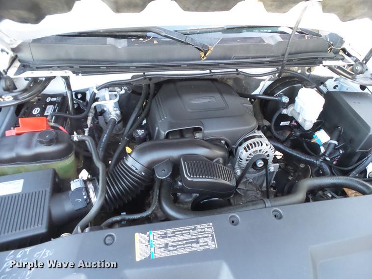 image for item EN9655 2011 Chevrolet Silverado 1500 Z71 Crew Cab pickup truck