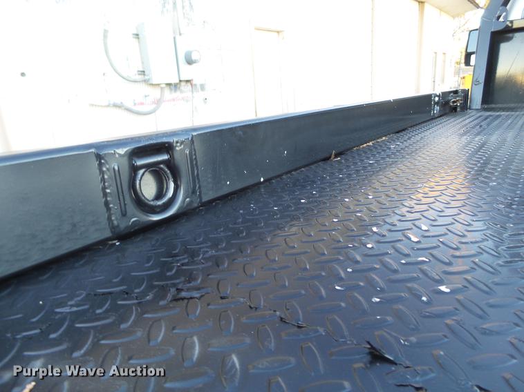 image for item EN9656 2013 Ford F350 Super Duty SuperCab flatbed pickup truck