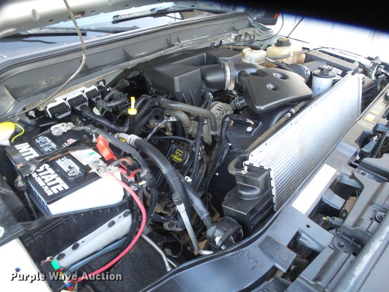 image for item EN9656 2013 Ford F350 Super Duty SuperCab flatbed pickup truck