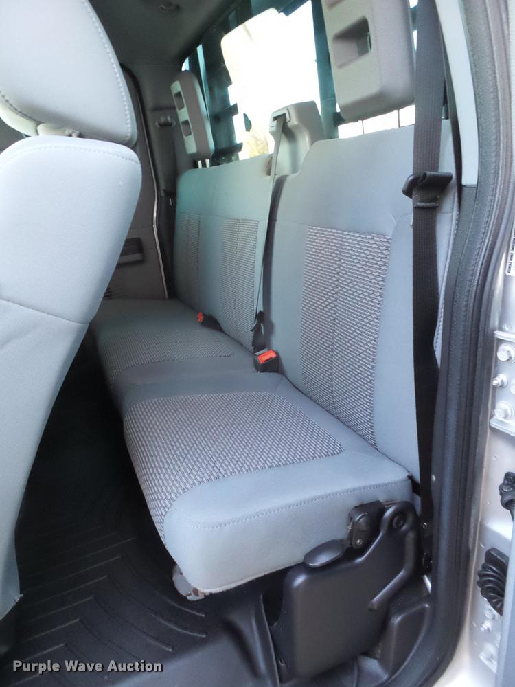 image for item EN9656 2013 Ford F350 Super Duty SuperCab flatbed pickup truck