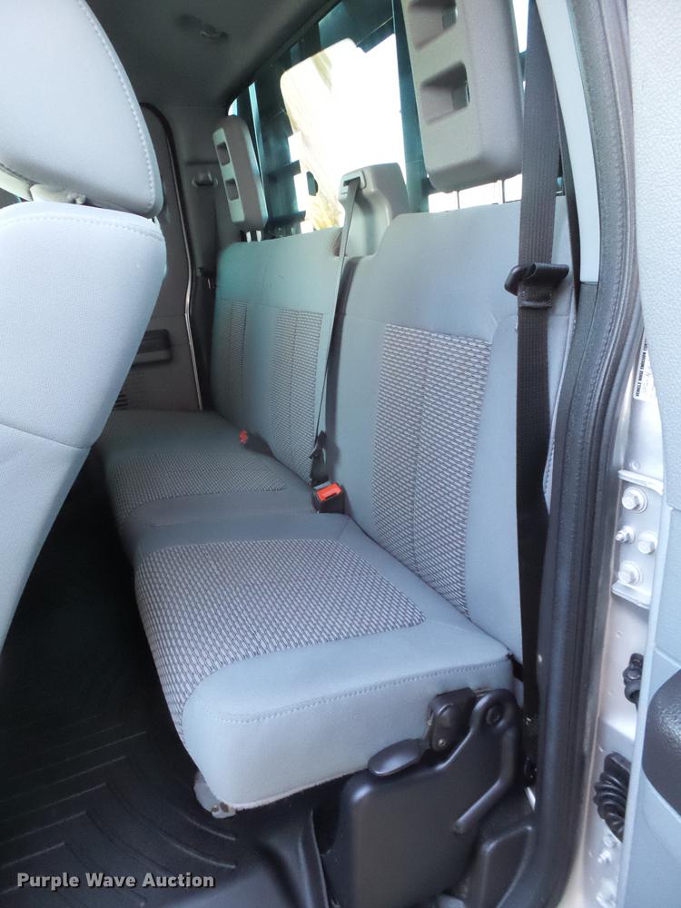 image for item EN9656 2013 Ford F350 Super Duty SuperCab flatbed pickup truck