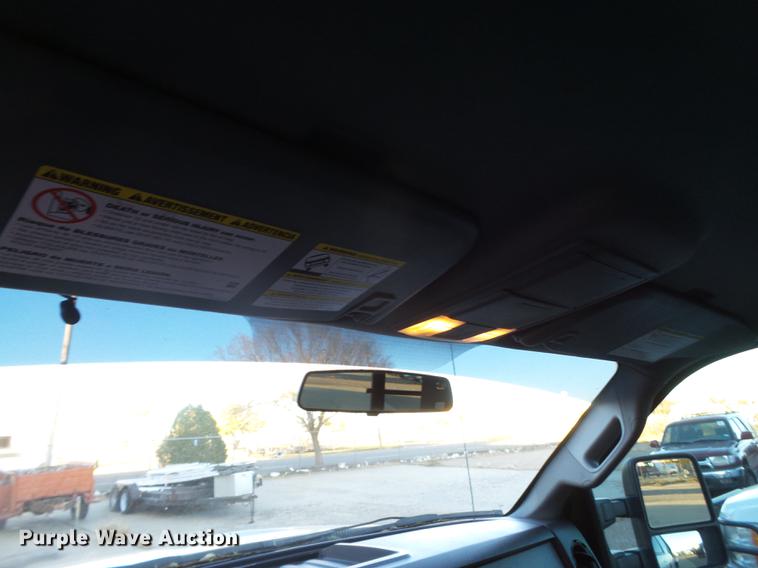 image for item EN9656 2013 Ford F350 Super Duty SuperCab flatbed pickup truck