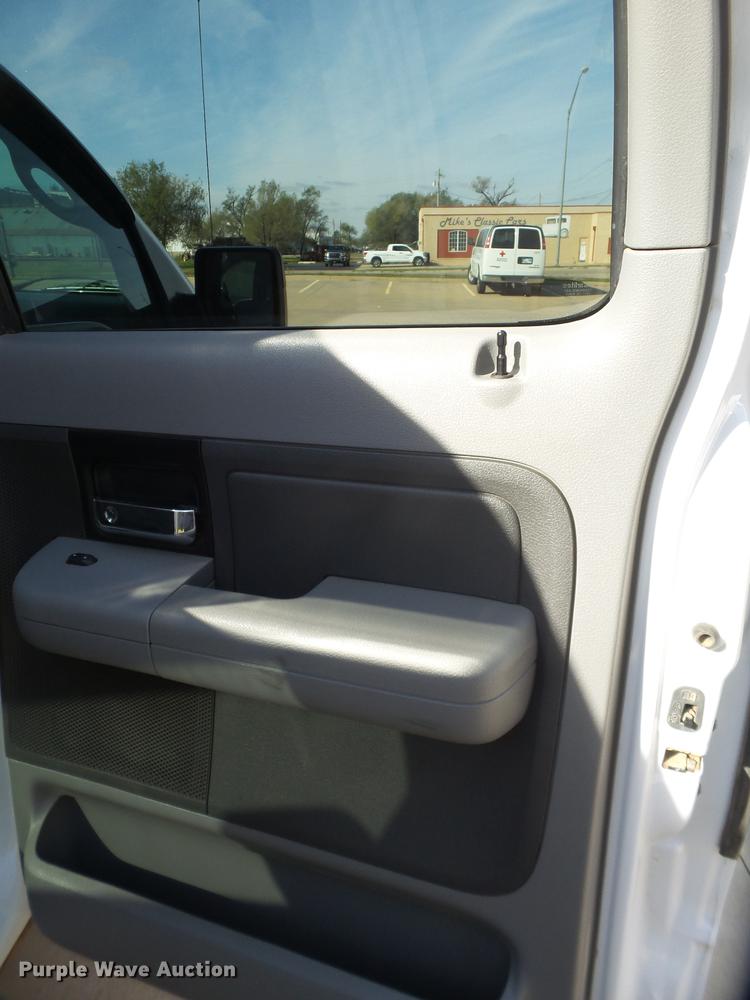 image for item EN9662 2007 Ford F150 SuperCrew pickup truck