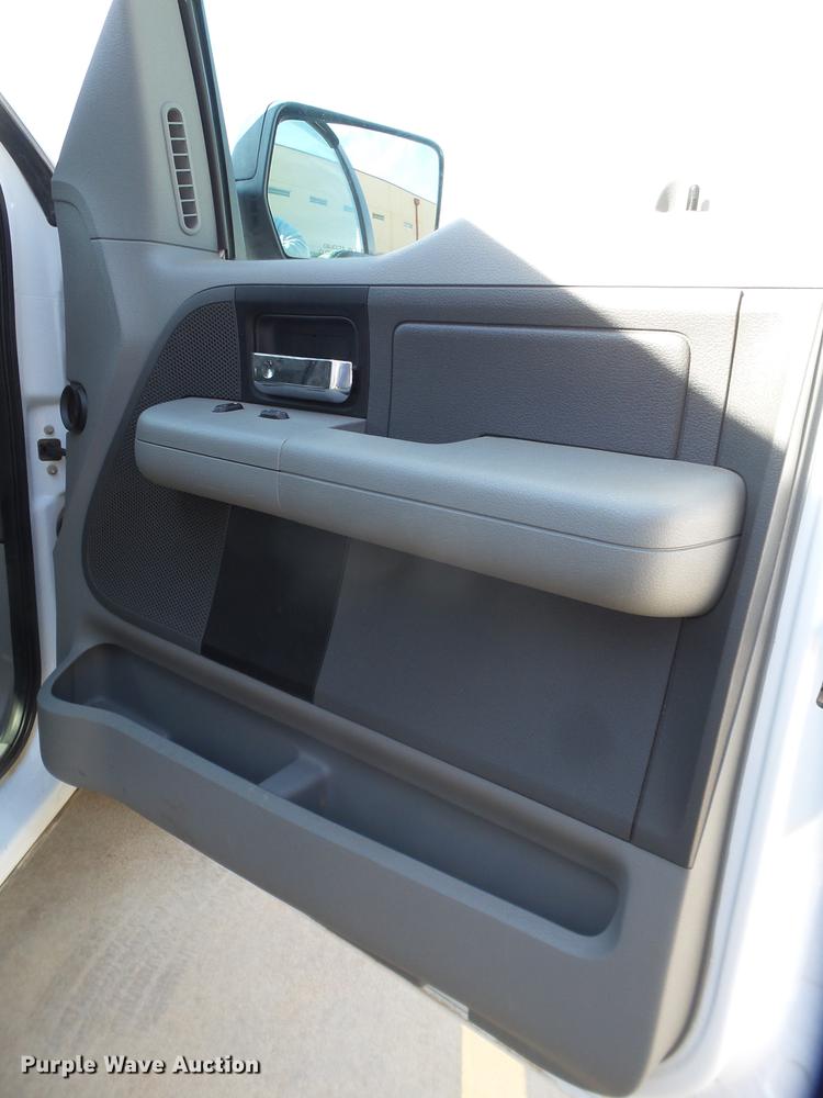 image for item EN9662 2007 Ford F150 SuperCrew pickup truck