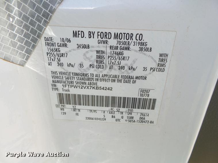 image for item EN9662 2007 Ford F150 SuperCrew pickup truck