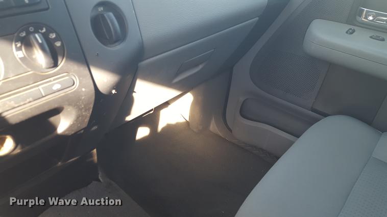 image for item EN9663 2007 Ford F150 SuperCrew pickup truck