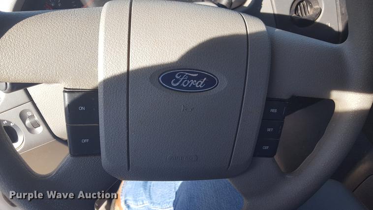 image for item EN9663 2007 Ford F150 SuperCrew pickup truck