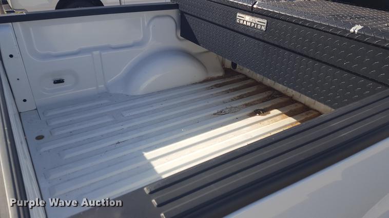 image for item EN9664 2010 Ford F150 SuperCrew pickup truck