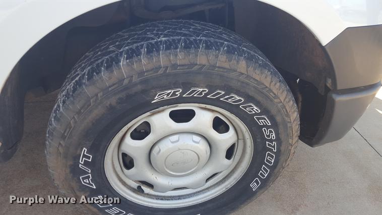 image for item EN9665 2010 Ford F150 SuperCrew pickup truck