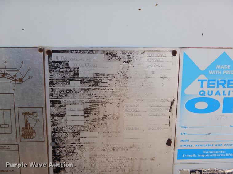 image for item EO9712 2002 International 4900 bucket truck