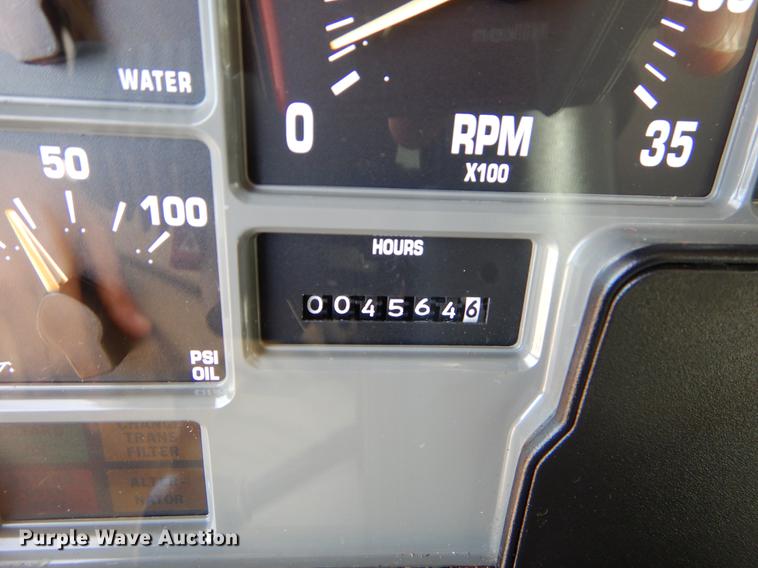 image for item EO9713 2002 International 4900 flatbed truck with Auto Crane