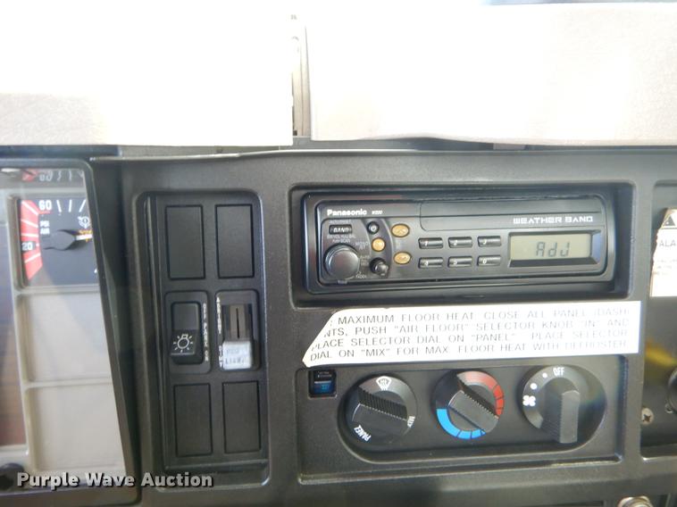 image for item EO9713 2002 International 4900 flatbed truck with Auto Crane