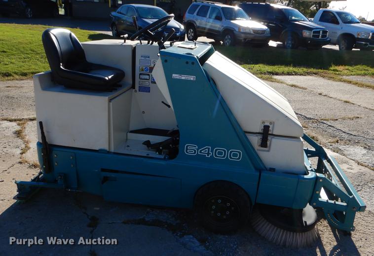 image for item EO9716 Tennant 6400 sweeper