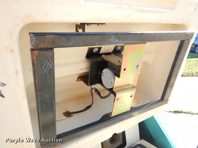 image for item EO9716 Tennant 6400 sweeper