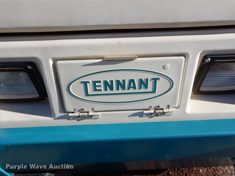 image for item EO9716 Tennant 6400 sweeper