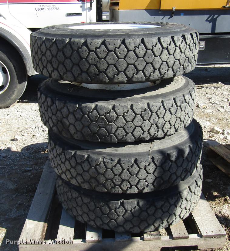 image for item EU9150 Tires and wheels