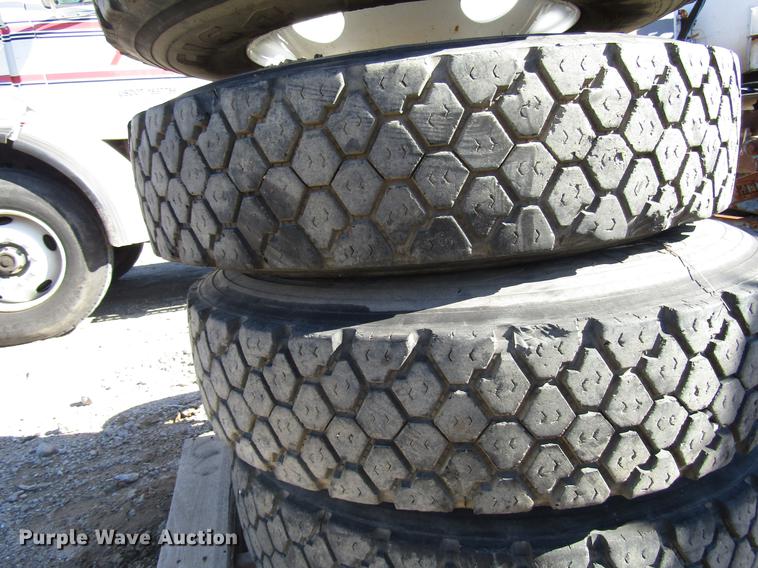 image for item EU9150 Tires and wheels