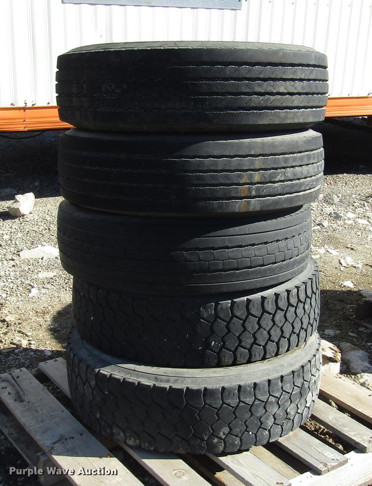 image for item EU9150 Tires and wheels