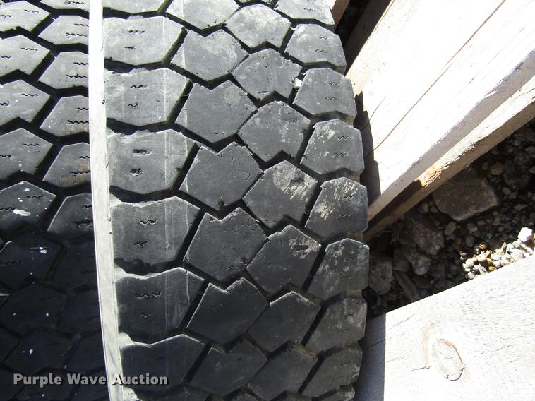 image for item EU9150 Tires and wheels