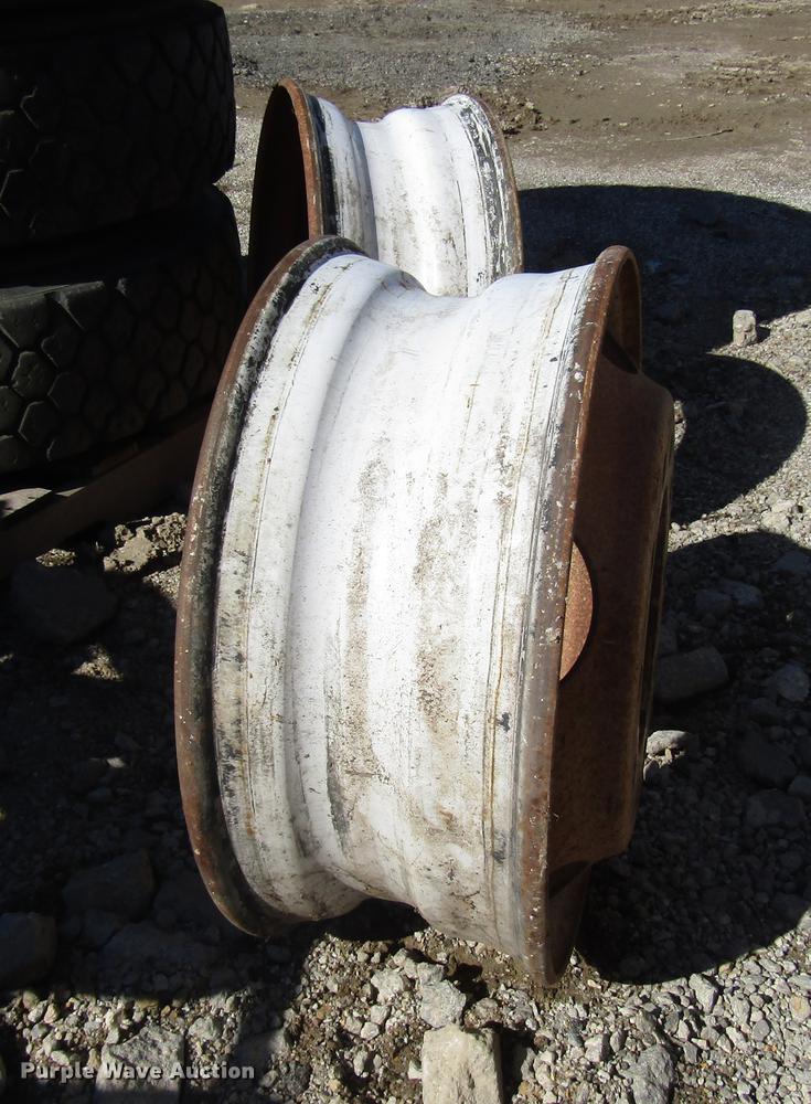 image for item EU9150 Tires and wheels