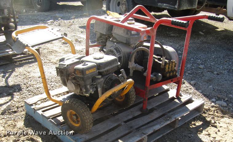 image for item EU9154 (4) pressure washers