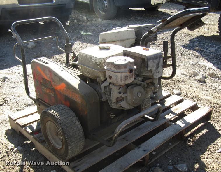 image for item EU9154 (4) pressure washers