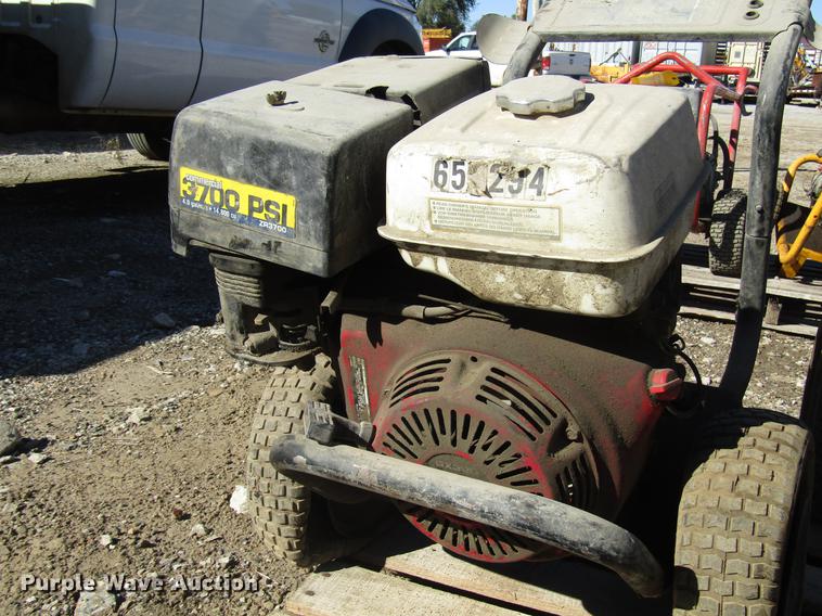 image for item EU9154 (4) pressure washers