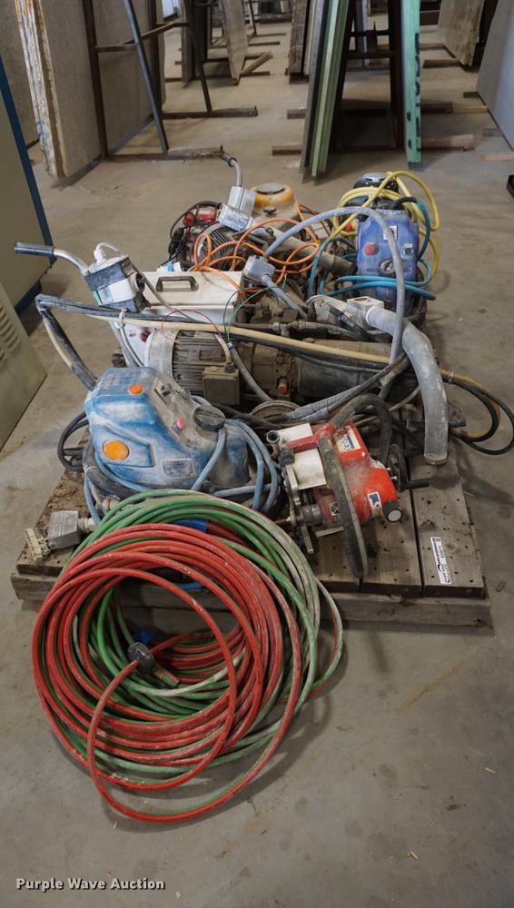 image for item EU9171 Stone working tools