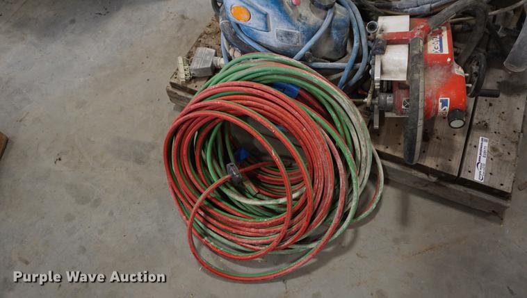 image for item EU9171 Stone working tools