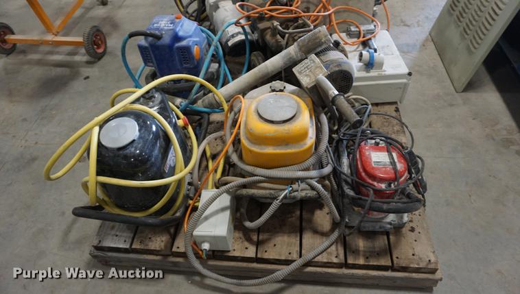 image for item EU9171 Stone working tools