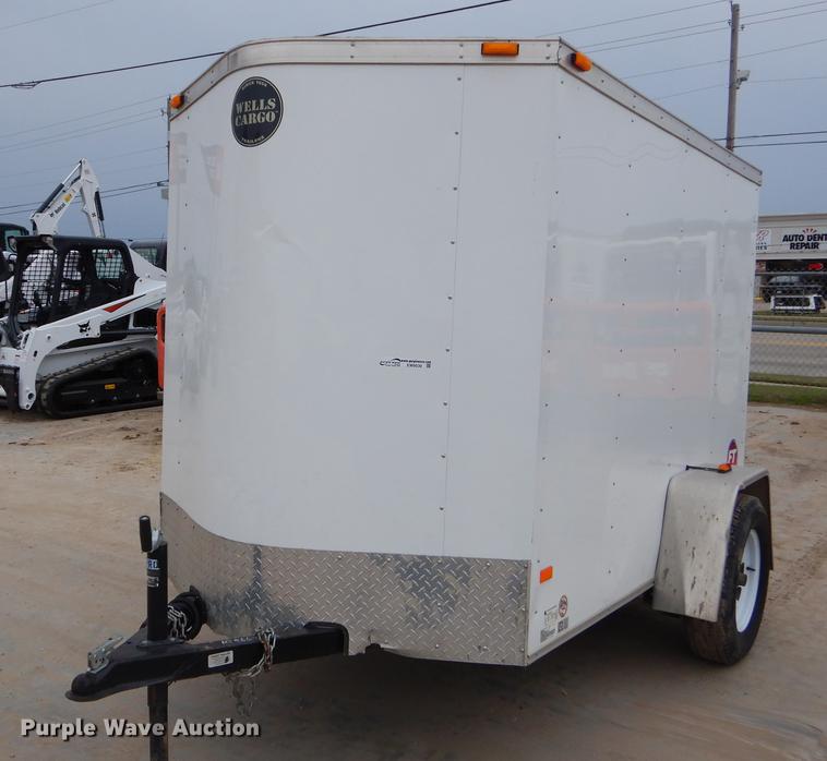 image for item EW9530 2015 Wells Cargo enclosed cargo trailer