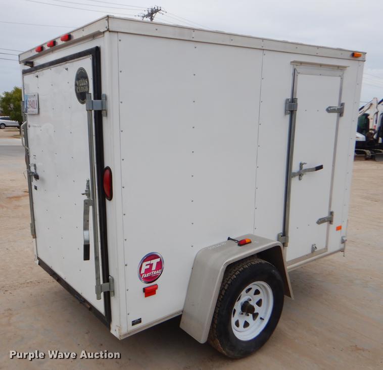 image for item EW9530 2015 Wells Cargo enclosed cargo trailer
