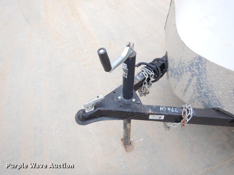 image for item EW9530 2015 Wells Cargo enclosed cargo trailer