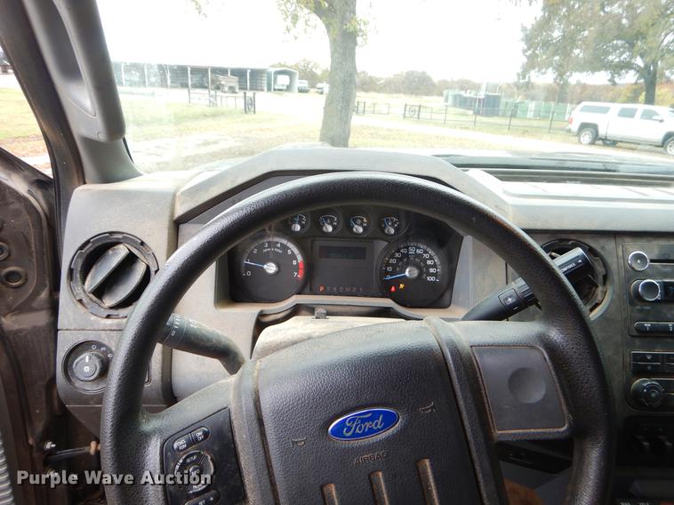 image for item EW9575 2015 Ford F350 Super Duty XL SuperCab bale bed pickup truck