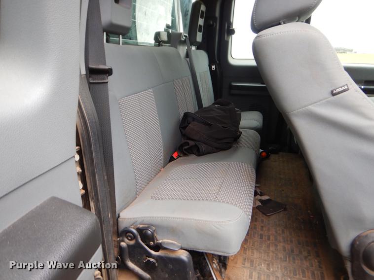 image for item EW9575 2015 Ford F350 Super Duty XL SuperCab bale bed pickup truck