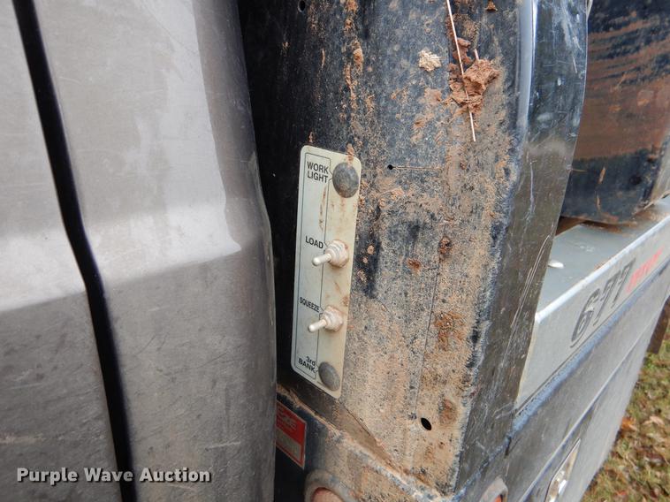 image for item EW9575 2015 Ford F350 Super Duty XL SuperCab bale bed pickup truck