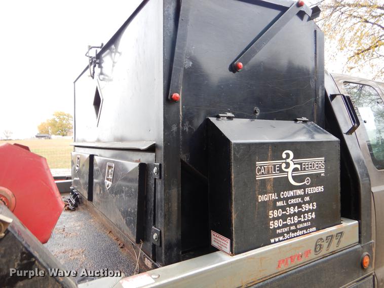 image for item EW9575 2015 Ford F350 Super Duty XL SuperCab bale bed pickup truck