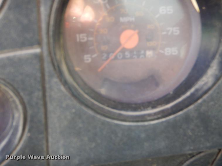 image for item EW9587 1989 Chevrolet Kodiak flatbed truck