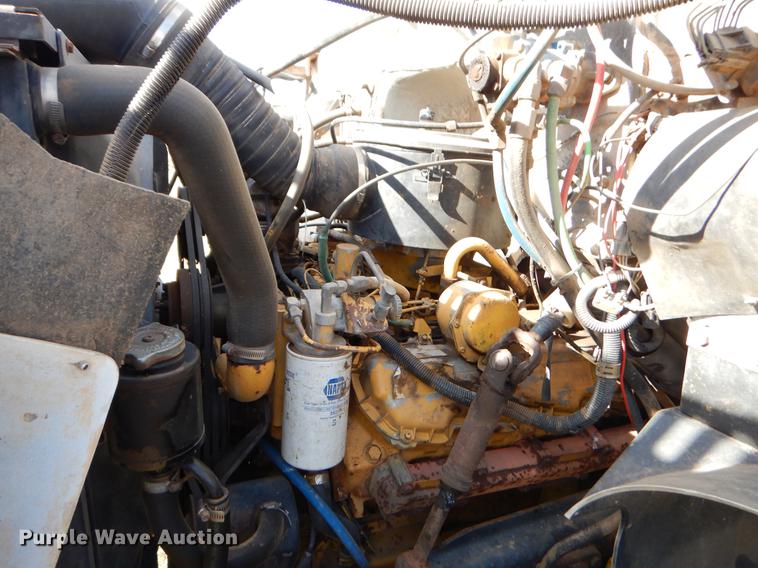 image for item EW9587 1989 Chevrolet Kodiak flatbed truck