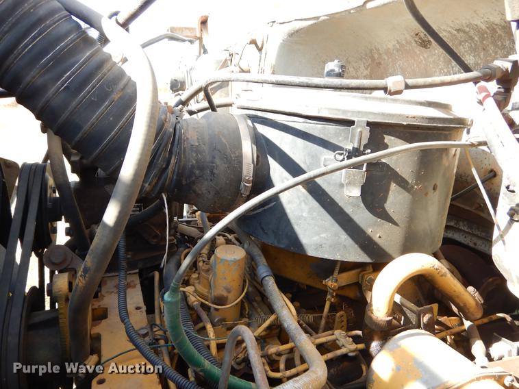 image for item EW9587 1989 Chevrolet Kodiak flatbed truck