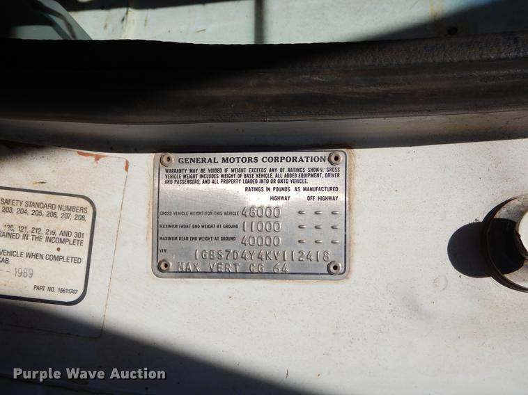 image for item EW9587 1989 Chevrolet Kodiak flatbed truck