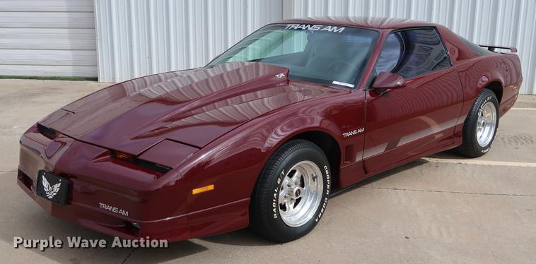 image for item FE9539 1985 Pontiac Firebird Trans Am