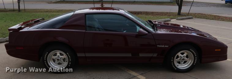 image for item FE9539 1985 Pontiac Firebird Trans Am