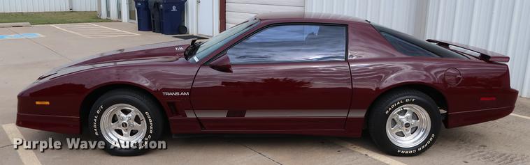 image for item FE9539 1985 Pontiac Firebird Trans Am