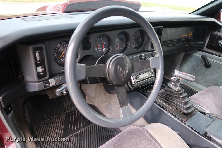 image for item FE9539 1985 Pontiac Firebird Trans Am