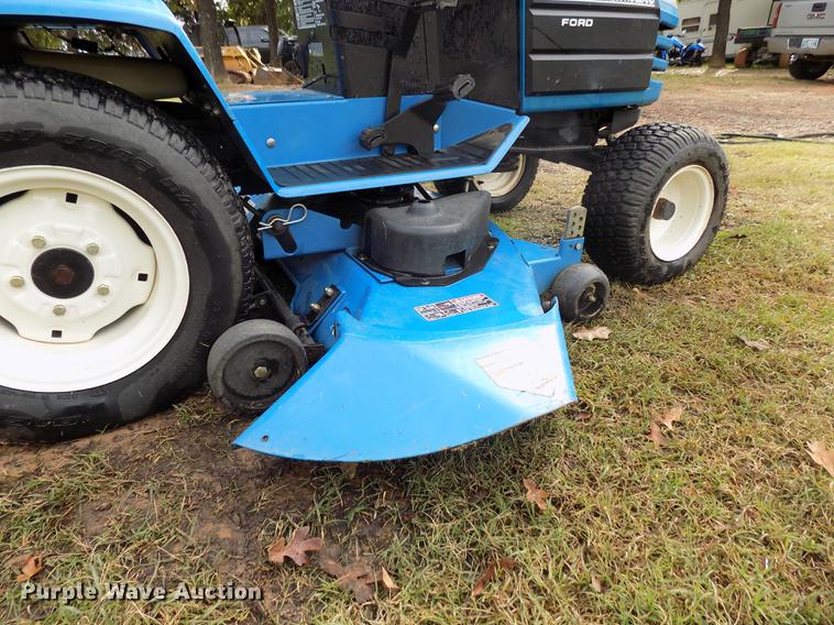 image for item FQ9056 New Holland LS45 riding lawn mower