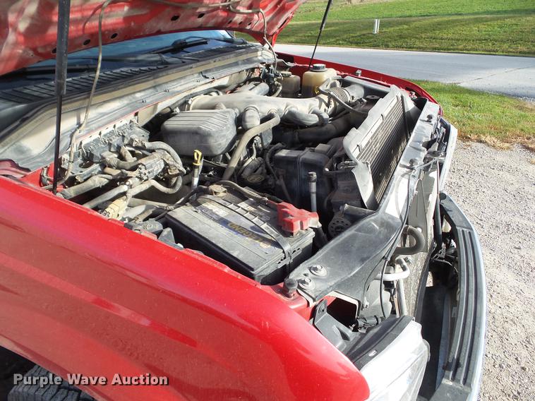 image for item L5713 2008 Ford F250 Super Duty Crew Cab pickup truck