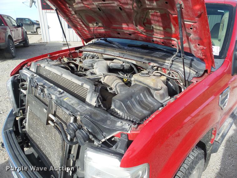 image for item L5713 2008 Ford F250 Super Duty Crew Cab pickup truck