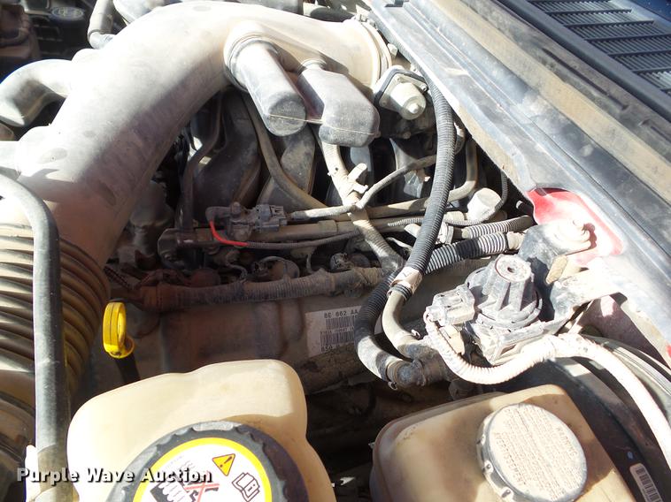 image for item L5713 2008 Ford F250 Super Duty Crew Cab pickup truck