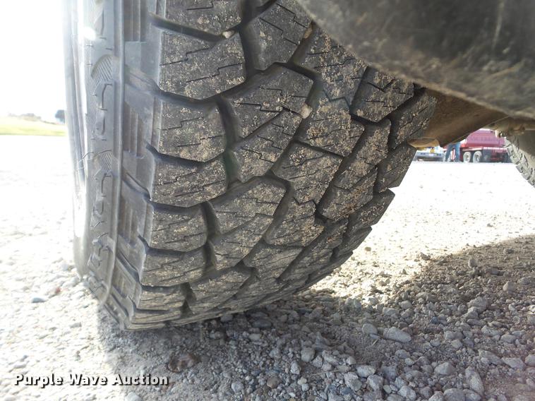 image for item L5713 2008 Ford F250 Super Duty Crew Cab pickup truck